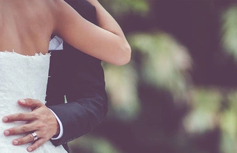 Top Tips For Creating A Beautiful Wedding Website